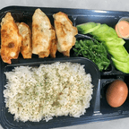 Best Chicken Dumpling Bento 鸡肉煎饺便当 in Brooklyn, NY